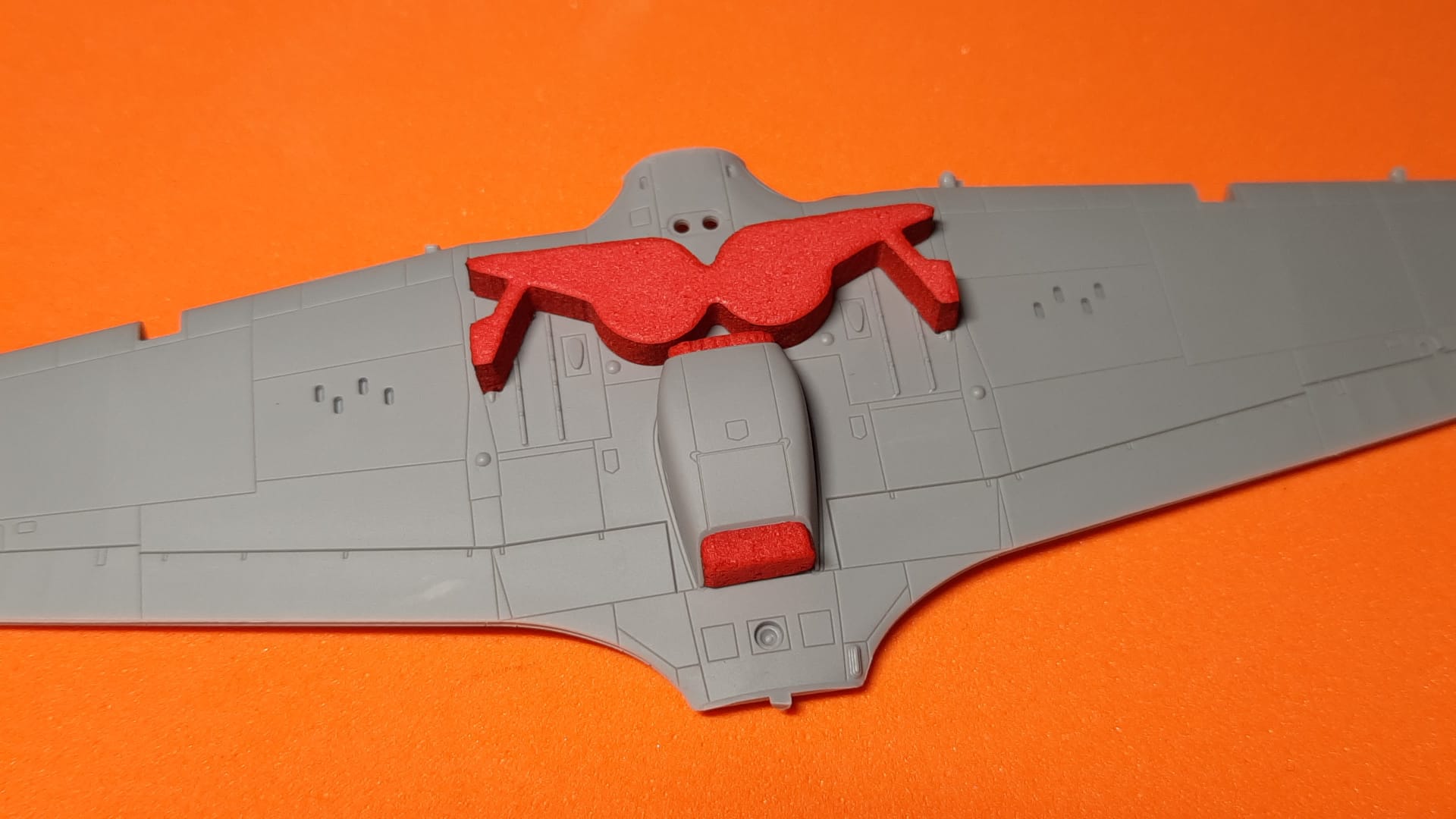 77206 1/72 Hawker Hurricane wheel bay plugs (for Arma Hobby)