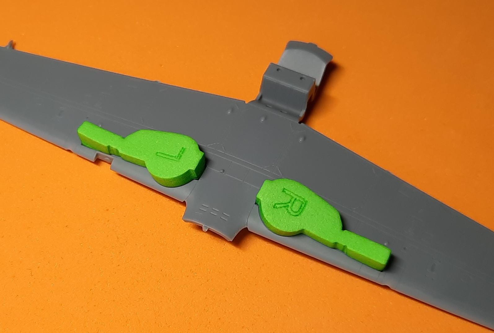 77221 1/72 Ki-61 Hien wheel bay plugs (for Tamiya)