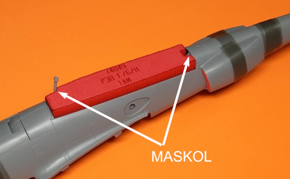 74849 1/48 P-38 F/G/H Lightning wheel bay plugs (for Tamiya)