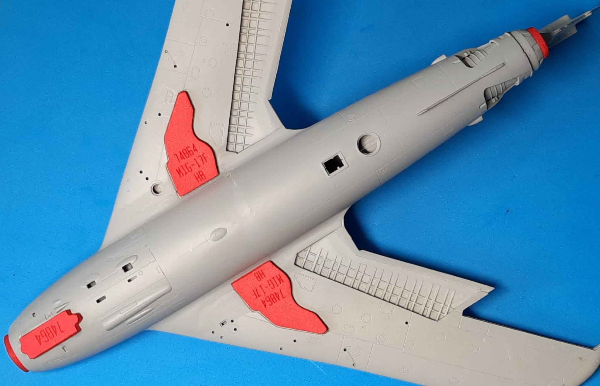 74864 1/48 Mig-17F / PLAAF J-5 wheel bay plugs (for Hobby Boss)