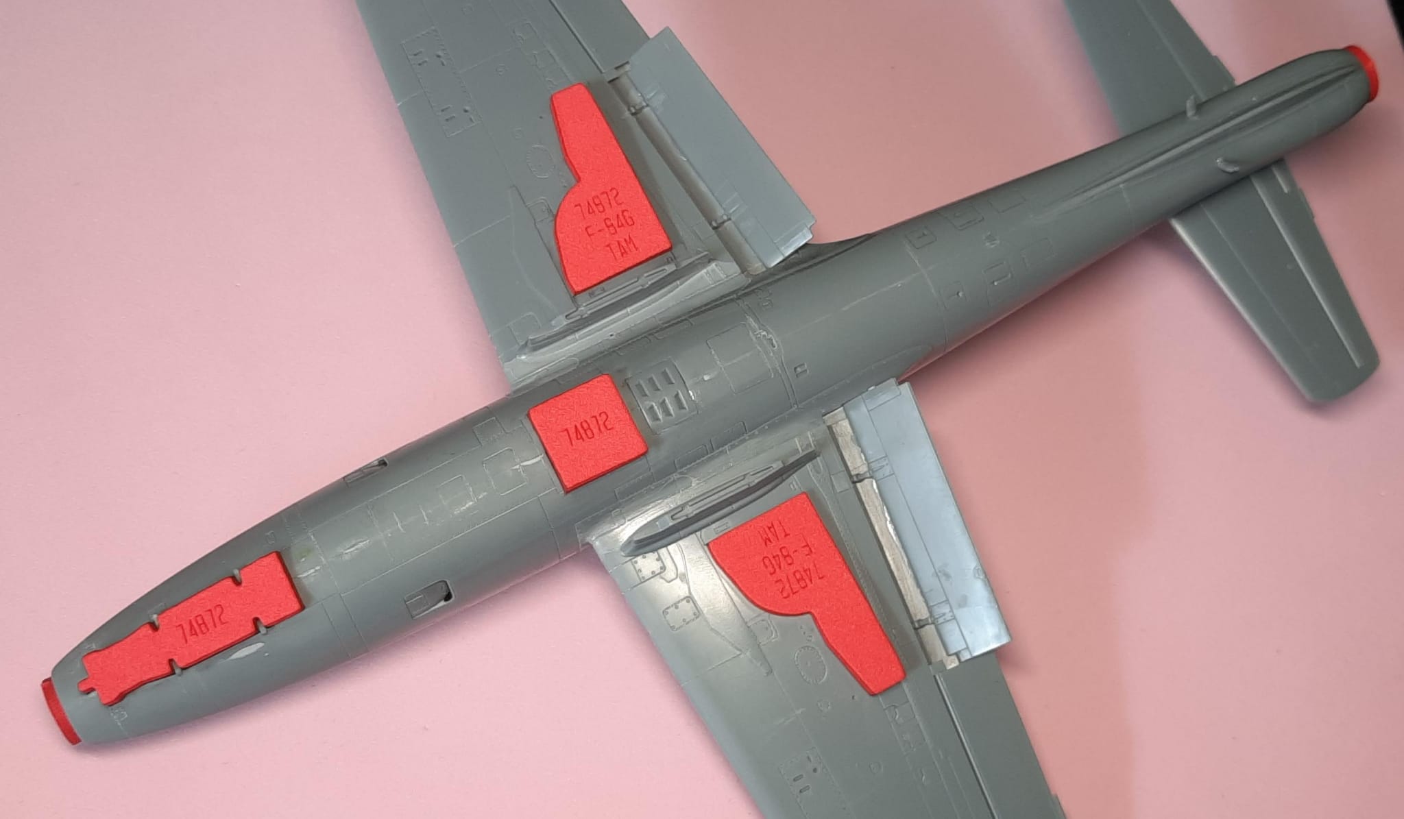 74872 1/48 F-84G Thunderjet wheel bay plugs (for Tamiya)