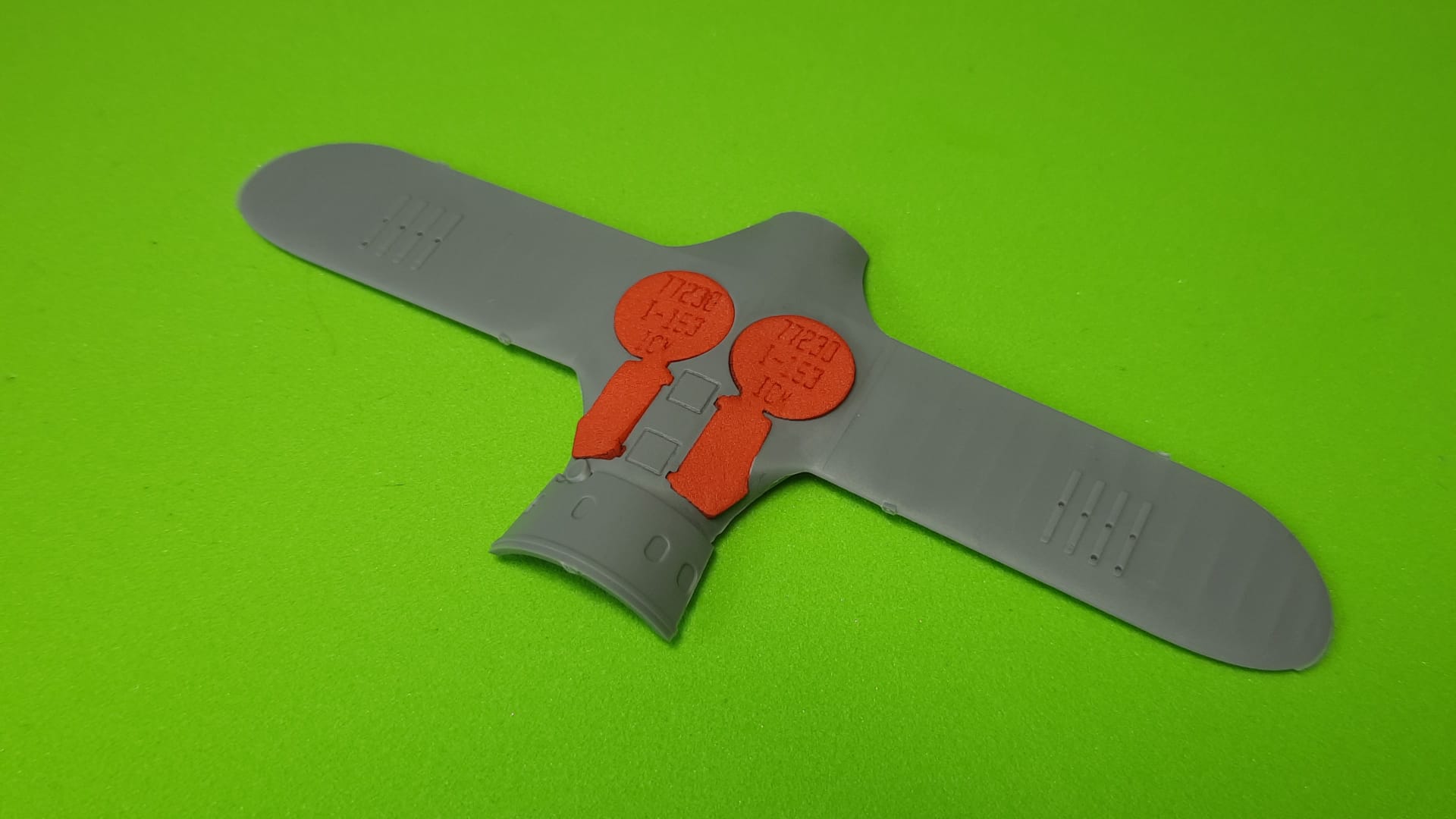 77230 1/72 I-153 wheel bay plugs (for ICM)