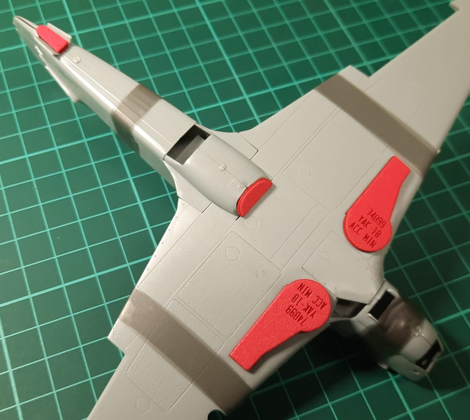 74899 1/48 Jak-1b wheel bay plugs (for Accurate Miniatures/Eduard/Hobby 2000)