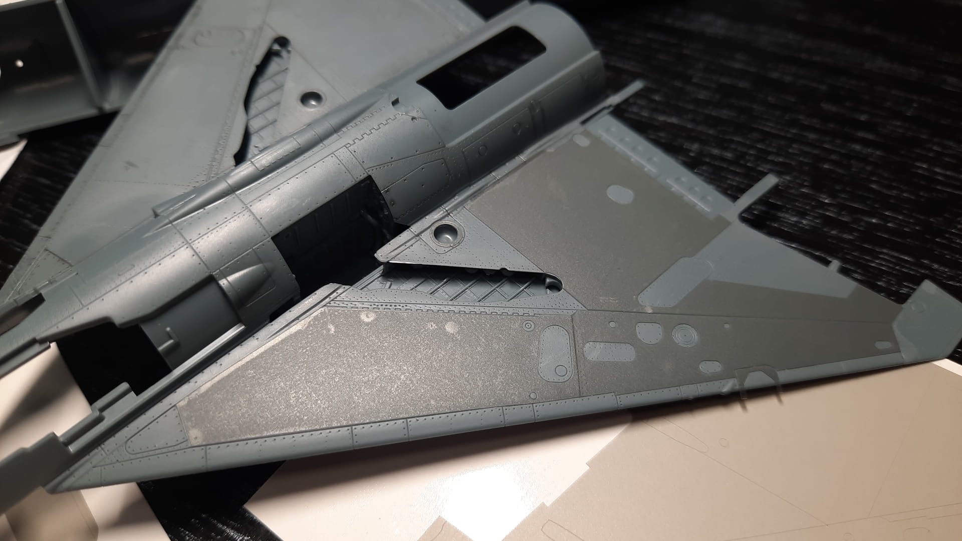 14012 1/48 Mig-21 F masks for panels (Eduard)