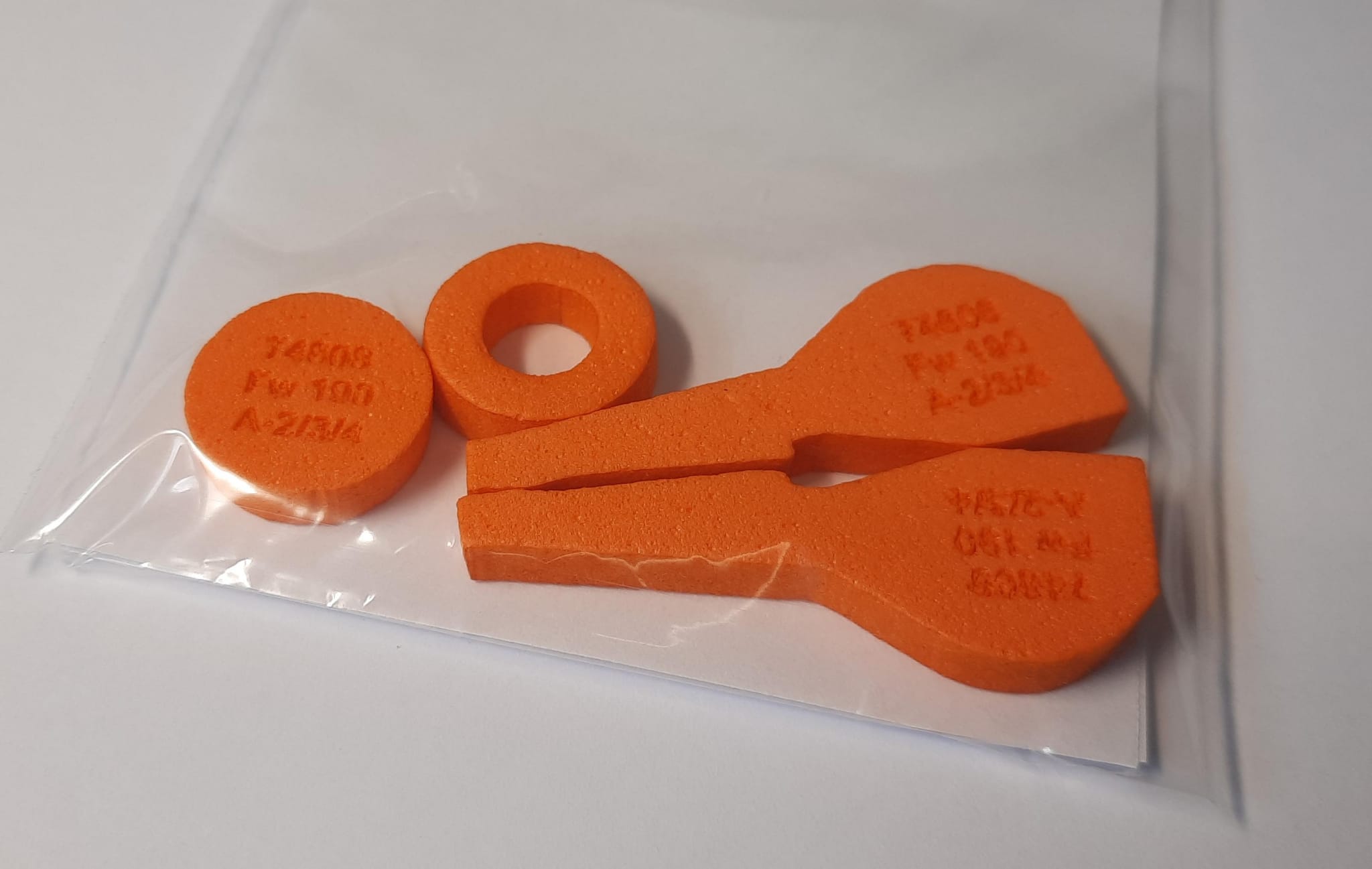 74808 1/48 Fw 190 A-2/3/4 wheel bay plugs (for Eduard)