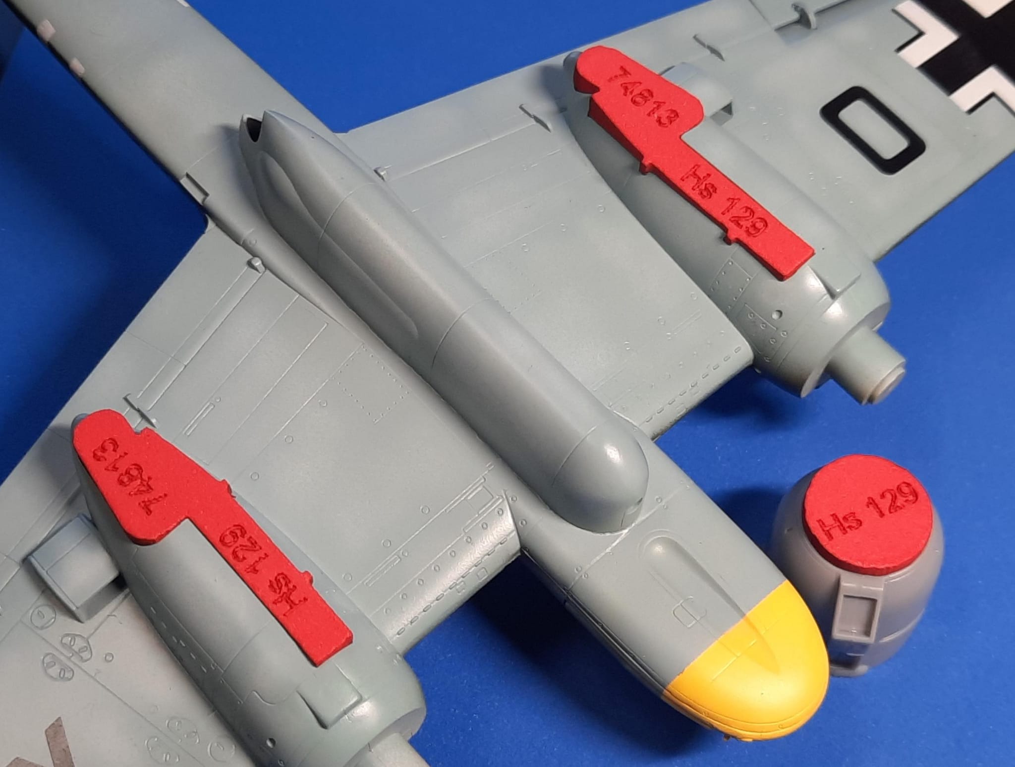 74813 1/48 Henschel Hs 129 wheel bay plugs (for Hasegawa, MN Hobby, Hobby 2000))