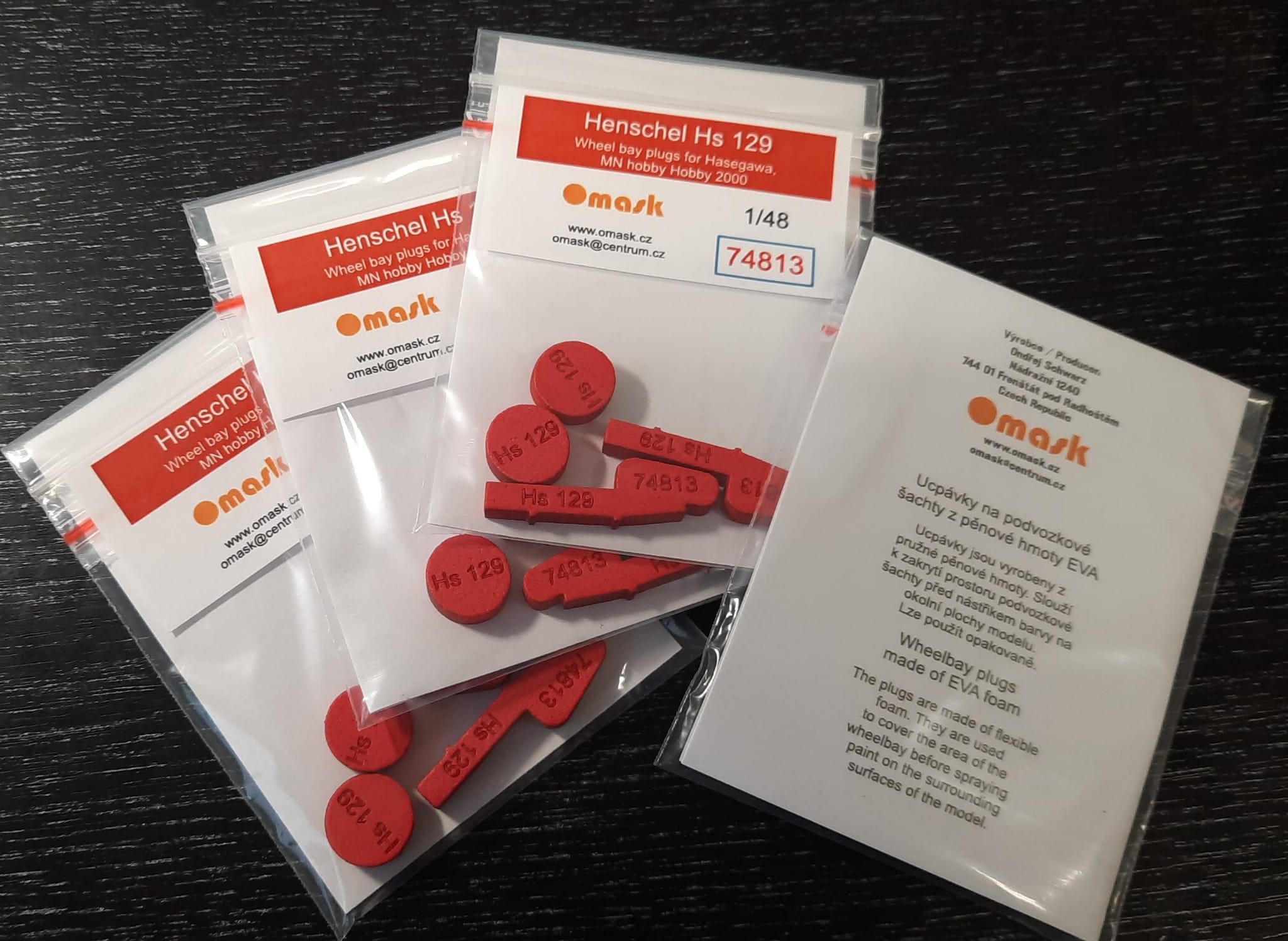 74813 1/48 Henschel Hs 129 wheel bay plugs (for Hasegawa, MN Hobby, Hobby 2000))