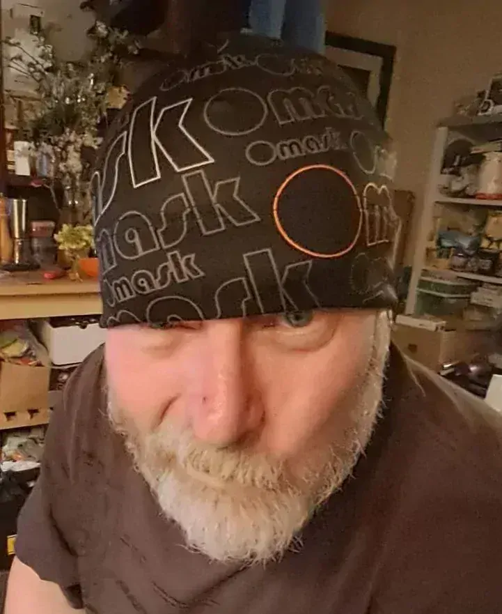 Čepice Omask velikost L (hat size L)