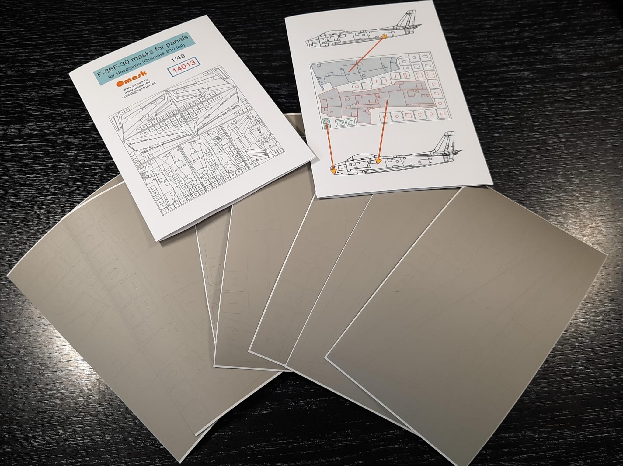 14013 1/48 F-86F-30 masks for panels (Hasegawa)